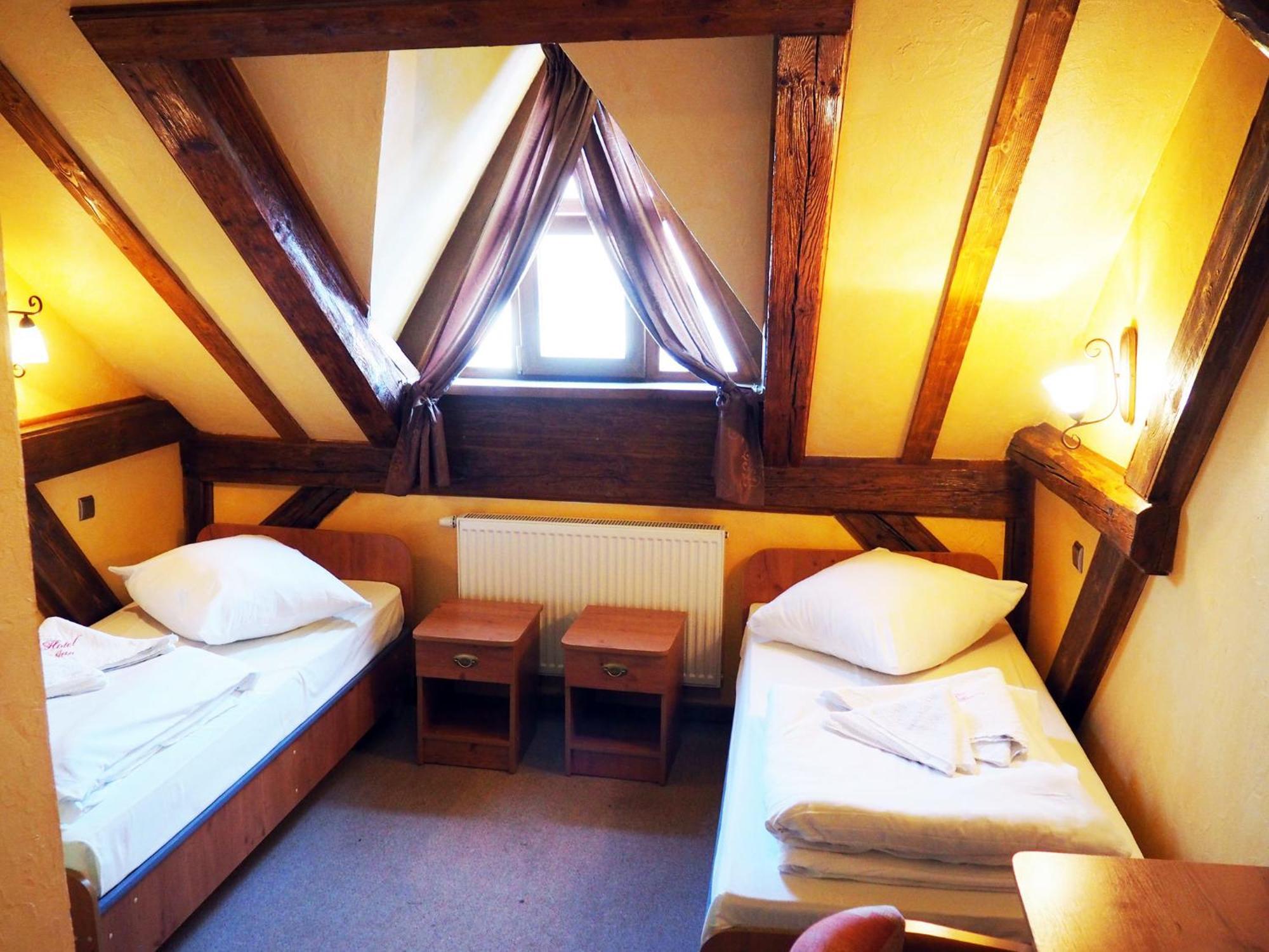 Hotel Jan Zhořelec Pokoj fotografie